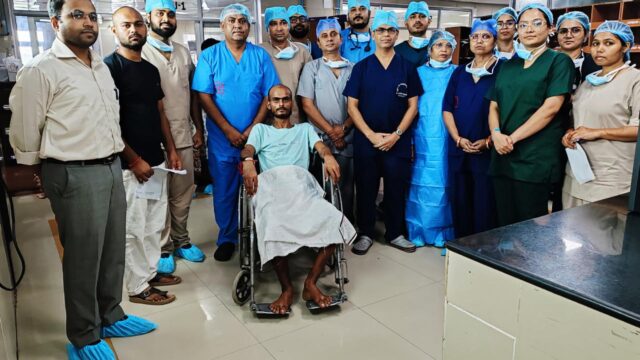 गोली लगने से घायल अभय की एसजीपीजीआई में बची जान