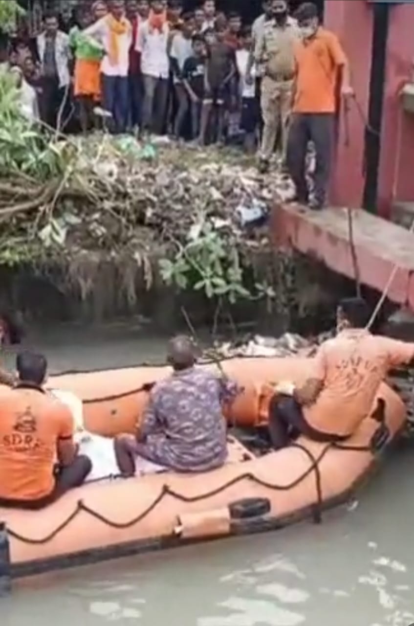 नहर में मिला एक अधेड़ समेत एक युवक का शव, नहीं हुई शिनाख्त