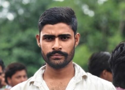 युवक की चाकू से गोदकर हत्या, हड़कंप