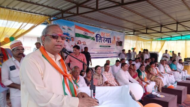हर घर तिरंगा अभियान के अंतर्गत अकबरपुर में निकली भव्य तिरंगा यात्रा