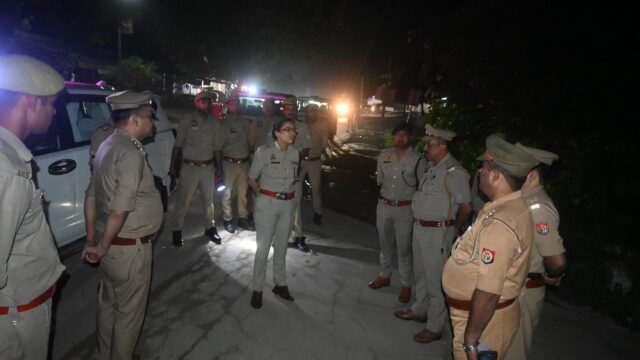 पुलिस अधीक्षक श्रद्धा नरेन्द्र पाण्डेय द्वारा थाना रूरा, शिवली व रसूलाबाद क्षेत्र में कांवड़ मार्गों और शिव मंदिरों की सुरक्षा व्यवस्था का स्थलीय निरीक्षण