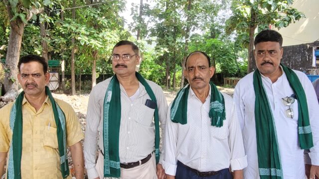 भूमि हिस्सेदारी के कागज कुछ और, मौके की नाप-जोख में बदली तस्वीर, डीएम से शिकायत