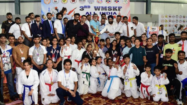 उत्तर प्रदेश के कराटे खिलाड़ियों ने 42 स्वर्ण के साथ जीती ओवरऑल ट्रॉफी