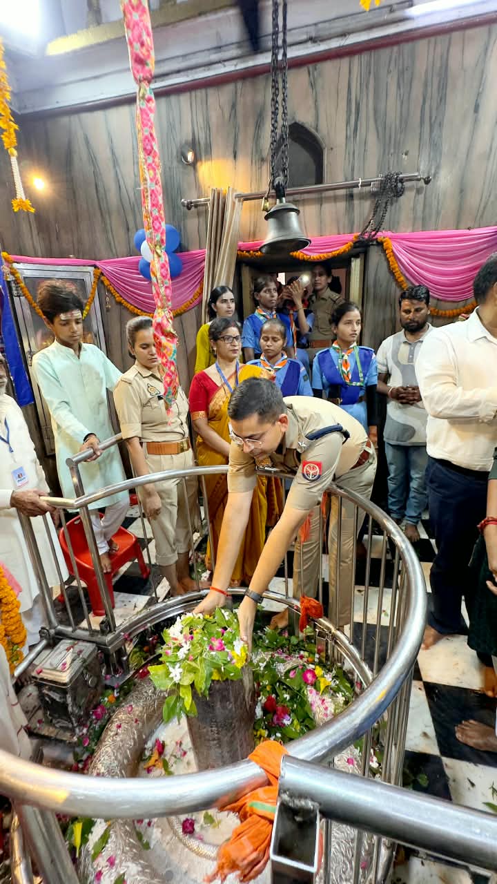 कांवड़ मार्गों पर एसपी ने परखी सुरक्षा व्यवस्था, गौरीशंकर मंदिर समेत प्रमुख स्थलों का किया निरीक्षण