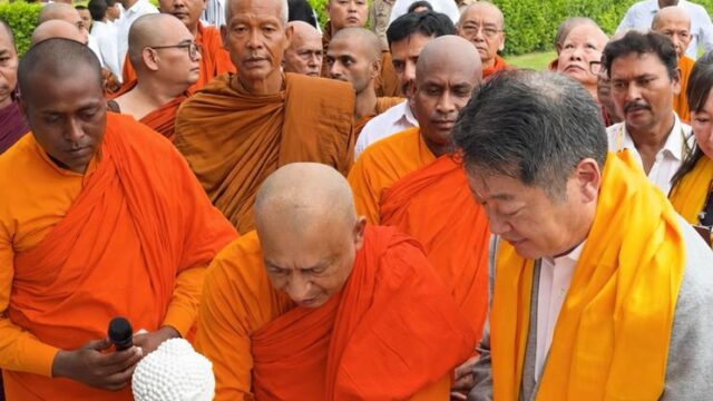 जापानी प्रतिनिधिमंडल ने सारनाथ पहुंच बौद्ध विरासत को करीब से देखा 