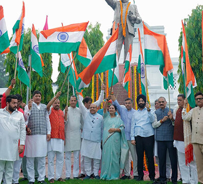 राष्ट्रध्वज हमारी भावनाओं से जुड़ा, दिल्ली विधानसभा में तिरंगा यात्रा के बाद बोले भाजपा विधायक