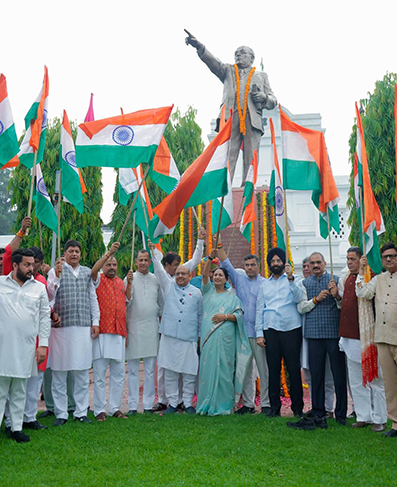 राष्ट्रध्वज हमारी भावनाओं से जुड़ा, दिल्ली विधानसभा में तिरंगा यात्रा के बाद बोले भाजपा विधायक