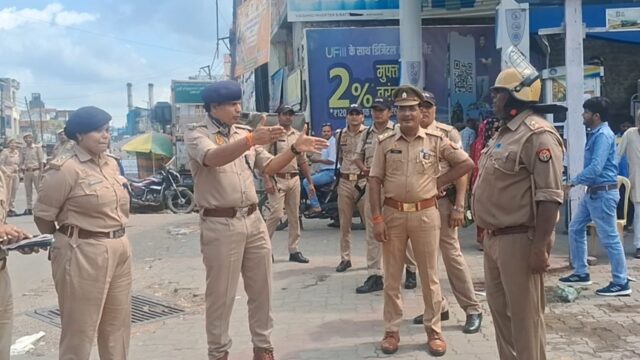 एसएसपी ने की पैदल गश्त, बाजारों में परखी सुरक्षा व्यवस्था