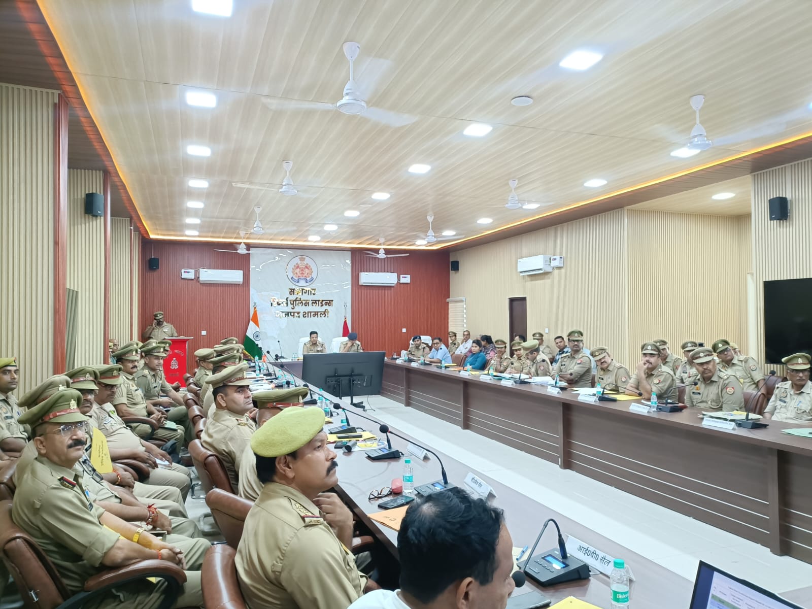 लंबित विवेचनाओं का शीघ्र निस्तारण कर अपराधियों पर कसें शिकंजा : एसपी