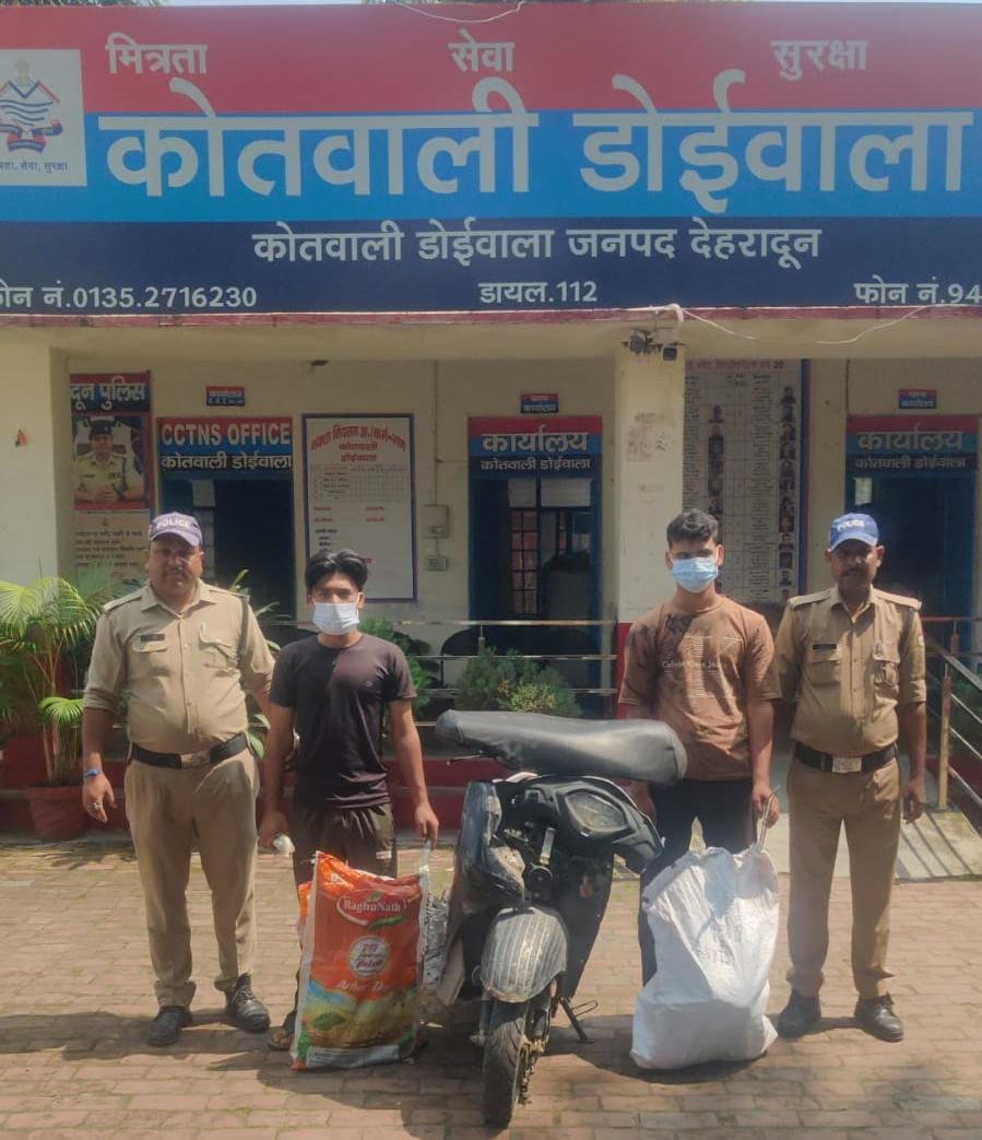 महंगे शौक के लिए चुराई एक्टिवा, पार्ट्स काटकर कबाड़ी को बेचने की थी तैयारी
