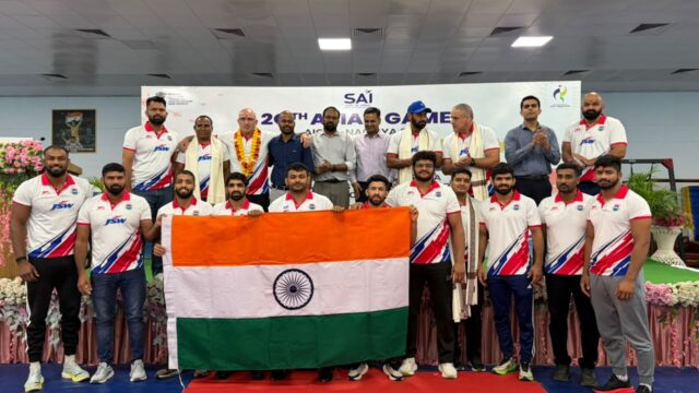 एशियन गेम्स के लिए भारतीय कुश्ती दल को साई एनएसआरसी लखनऊ ने दी विदाई