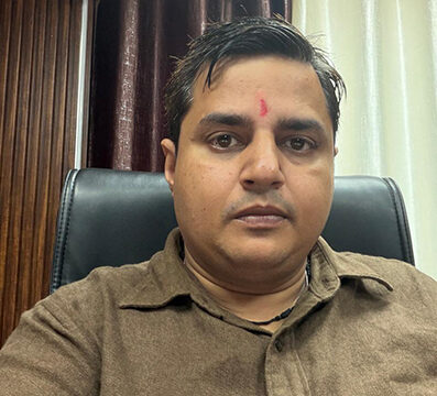 मयंक तिवारी ने लोक निर्माण विभाग के अधिशासी अभियंता के पद का संभाला कार्यभार