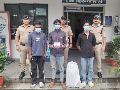 नशे की लत पूरी करने के लिए बंद मकान में की नकबजनी, तीन गिरफ्तार