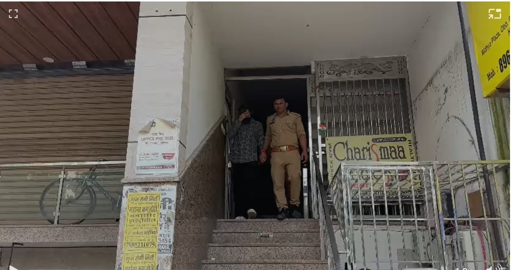 लखनऊ में फर्जी कॉल सेंटर का भंडाफोड़, US नागरिकों से करोड़ों की ठगी का आरोप; 16 लोग हिरासत में
