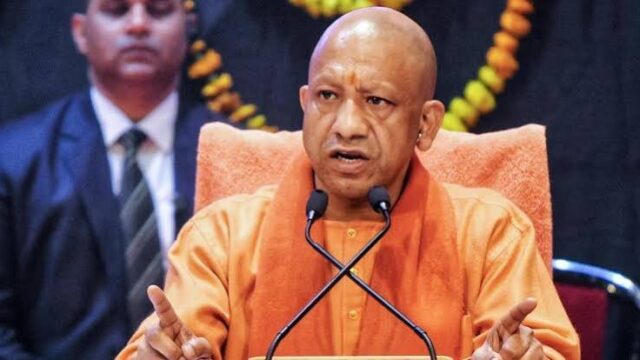 लखनऊ में CM योगी की प्रेस कॉन्फ्रेंस, 17 सितंबर से एक महीने तक PM मोदी के योगदान पर होंगे कार्यक्रम