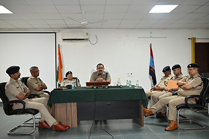 सुप्रीम सुनवाई से पहले बनभूलपुरा छावनी में तब्दील, सुरक्षा को उतरा भारी पुलिस बल