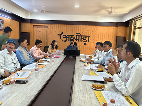 एसआईआर को लेकर जिला प्रशासन ने की समीक्षा, राजनैतिक दलों ने की सिरकत