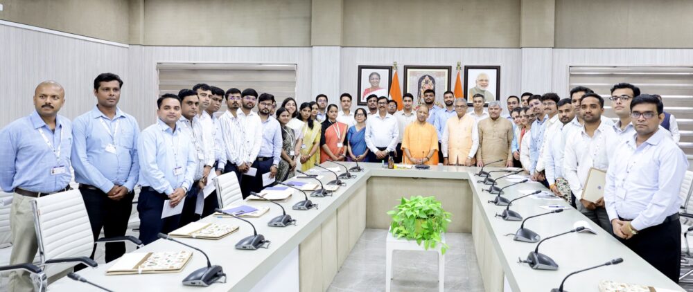 सरकारी सेवाओं में पारदर्शिता व योग्यता सुनिश्चित करना सरकार का लक्ष्यः योगी